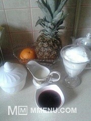 Приготовление блюда по рецепту - Молочный коктейль "Счастье". Шаг 1