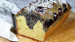 Рецепт: Кекс с вишней и маком Рецепт: Кекс с вишней и маком