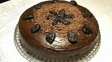 Рецепт - Шоколадный торт с черносливом