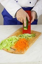 Приготовление блюда по рецепту - Домашний салат. Шаг 1
