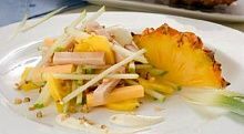 Рецепт - Салат с ветчиной и ананасом