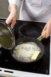 Приготовление блюда по рецепту - Жюльен из утиного филе. Шаг 2
