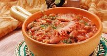 Рецепт - Фасоль с беконом и чесноком