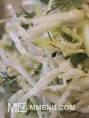 Приготовление блюда по рецепту - Легкий салат за 10 минут из капусты с кабачком. Это Стоит попробовать!. Шаг 1