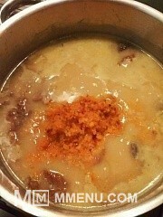 Приготовление блюда по рецепту - Гороховый суп с копчёными рёбрышками. Шаг 11
