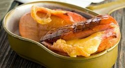 Рецепт - Сардельки или колбаски с ветчиной и сыром