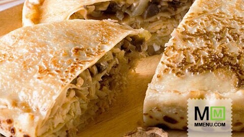 Блинчатый пирог с грибами и курицей Блинчатый пирог с грибами и курицей