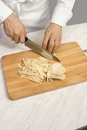 Приготовление блюда по рецепту - Бабка картофельная с грибами. Шаг 1