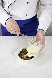 Приготовление блюда по рецепту - Помидоры,  запеченные со шпинатом. Шаг 4
