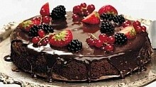 Рецепт - Торт шоколадный с джемом и фруктами (без крема).