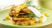 Рецепт - Тыквенные оладьи с молочным соусом