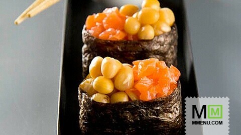 Магуро натто (суши с соевыми бобами и тунцом)