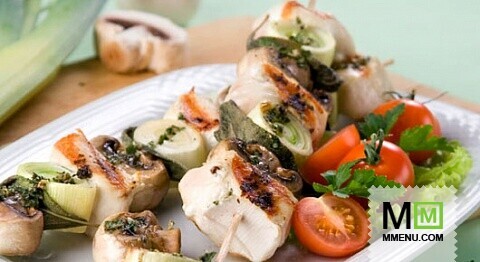 Шашлык из курицы с чесноком