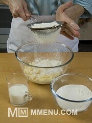 Приготовление блюда по рецепту - Волшебные кексы. Шаг 2