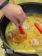 Приготовление блюда по рецепту - Настоящий узбекский плов в казане на костре. Шаг 4