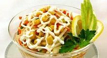Рецепт - Салат овощной с кукурузой
