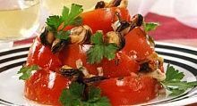 Рецепт - Салат из мидий с помидорами