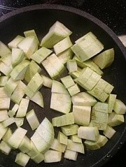 Приготовление блюда по рецепту - Киноа с овощами. Шаг 5