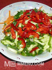Приготовление блюда по рецепту - Легкий салат из кольраби.. Шаг 6