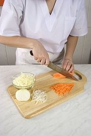 Приготовление блюда по рецепту - Овощная икра с чесноком. Шаг 3