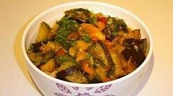 Рецепт - Соте из баклажанов и красного перца 