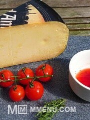 Приготовление блюда по рецепту - Закуски. Голландский сыр с помидорами-черри.. Шаг 1