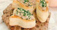 Рецепт - Волованы с консервированной тресковой печенью