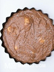 Приготовление блюда по рецепту - Шоколадный пирог с грушами. Шаг 6