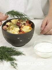 Приготовление блюда по рецепту - Рагу с копчеными колбасками. Шаг 4