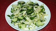 Рецепт - Салат с свежими кабачками