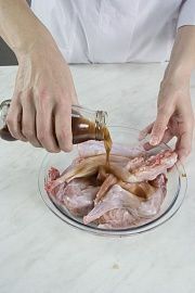 Приготовление блюда по рецепту - Заяц по-боярски. Шаг 1
