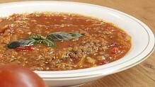 Рецепт - Томатный суп с чечевицей - видео рецепт