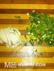 Приготовление блюда по рецепту - Греческий салат с моцареллой.. Шаг 4