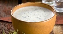 Рецепт - Соус из мацони с огурцами и мятой
