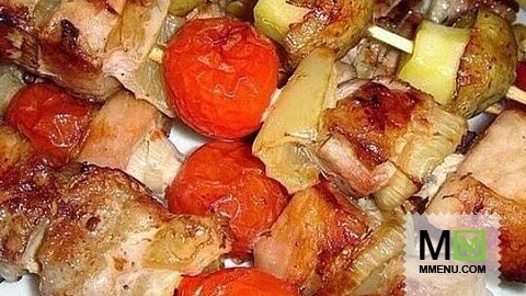 Потрясающий куриный шашлык с картошкой в духовке