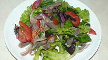 Рецепт - Легкий летний салат с желудками
