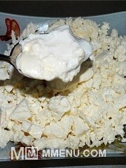 Приготовление блюда по рецепту - Слоеные рулетики с брынзой. Шаг 2
