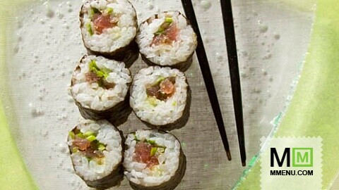 Неги торо маки (суши с измельченным тунцом и луком)