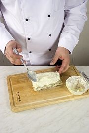 Приготовление блюда по рецепту - Торт бутербродный с говядиной. Шаг 4