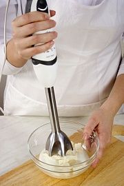 Приготовление блюда по рецепту - Ягодный торт с тофу. Шаг 2