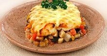 Рецепт - Палтус с грибами и баклажанами