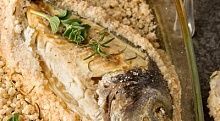 Рецепт - Дорадо в соляной корочке