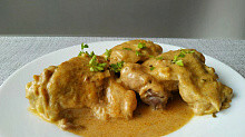 Рецепт - Курица с подливой и готовить просто, и вкусно к любому гарниру! 