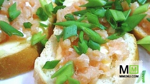 Простой и вкусный домашний рецепт приготовления бутербродов с красной рыбой (Лосось)