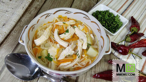 Куриный суп с вермишелью и овощами