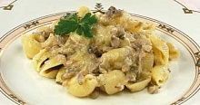 Рецепт - «Ракушки» в грибном соусе