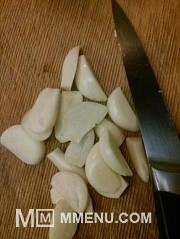 Приготовление блюда по рецепту - Рулька в пиве. Шаг 2