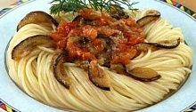 Рецепт - Спагетти с соусом из баклажанов