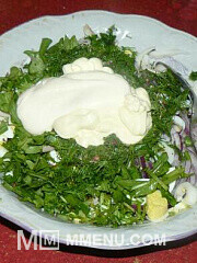 Приготовление блюда по рецепту - Салат с зеленым горошком и кальмарами. Шаг 4