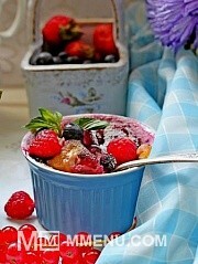 Приготовление блюда по рецепту - Йогуртово-творожные кексы с ягодами.. Шаг 9
